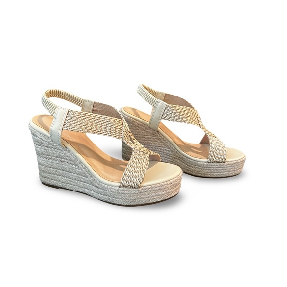 NWOT Women’s Size 8 Cream Wedge Sandals - Picture 1 of 6